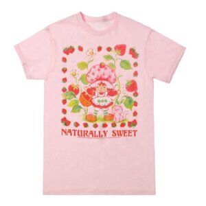 Strawberry Shortcake Graphic Tee M NWT Pink Retro 90s Vintage Character Summer
